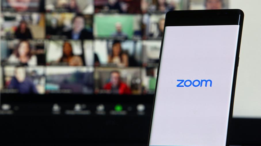 Azioni Zoom: i 70 dollari frenano le vendite, come operare sul titolo?