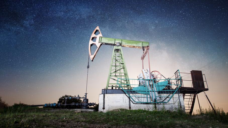 Il petrolio non scende più: chi ne beneficia