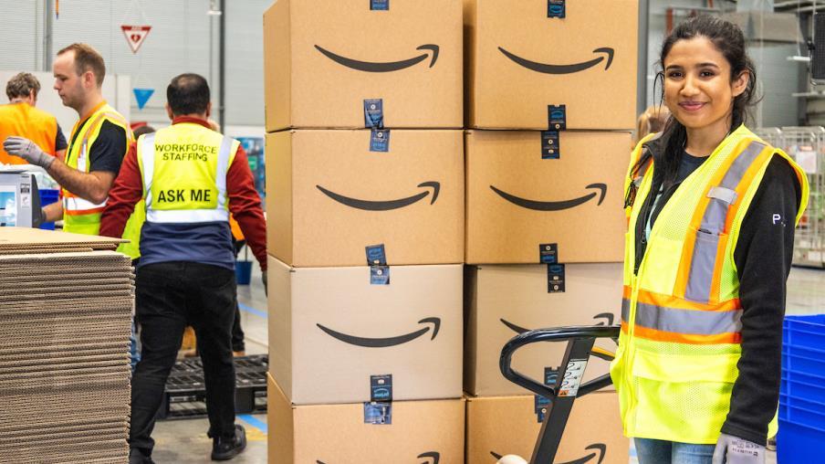 Amazon: Tar riduce multa da 1,12 mld €, quali impatti per le azioni?