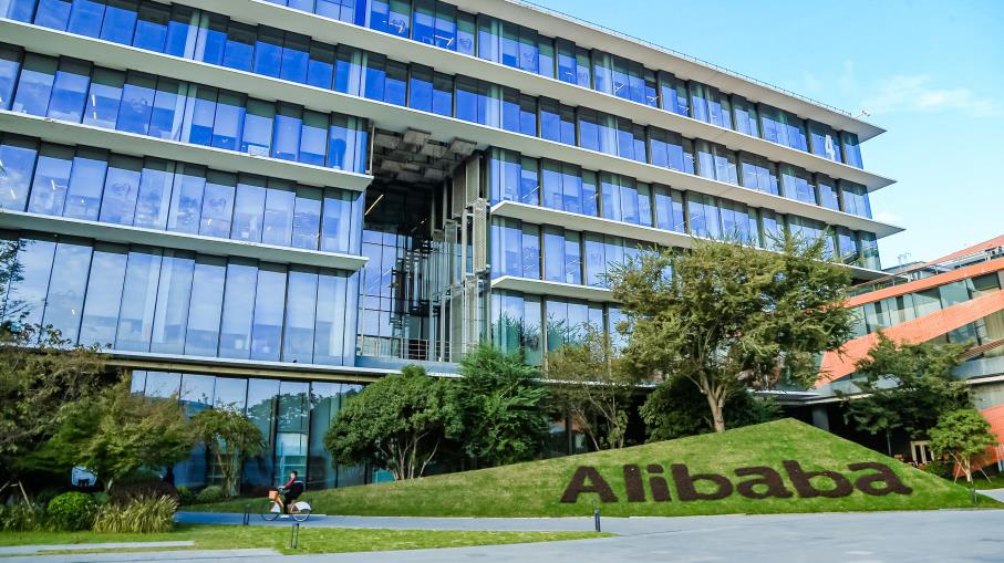 Tutti pazzi per le azioni Alibaba con cloud e AI