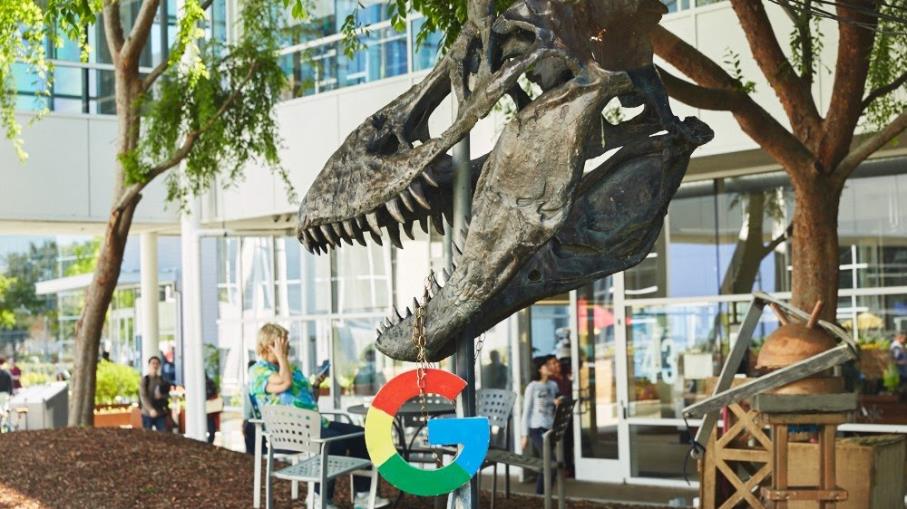 Goldman Sachs: azioni Alphabet? Una mossa senza precedenti