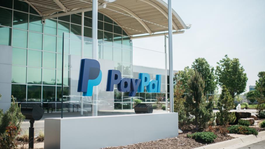 PayPal: conti trimestrali e accordo con Elliott fanno volare azioni