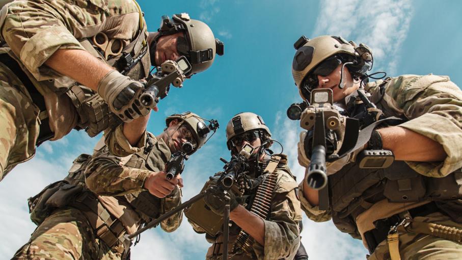 Azioni difesa, fino a 70 miliardi in arrivo dai fondi ESG