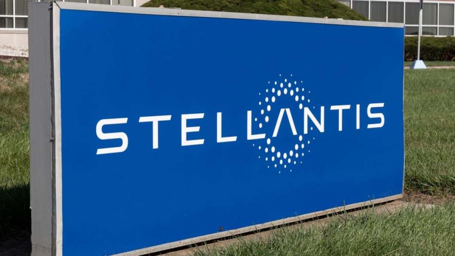 Azioni Stellantis: quali impatti in Borsa dopo accordo con il CEA?