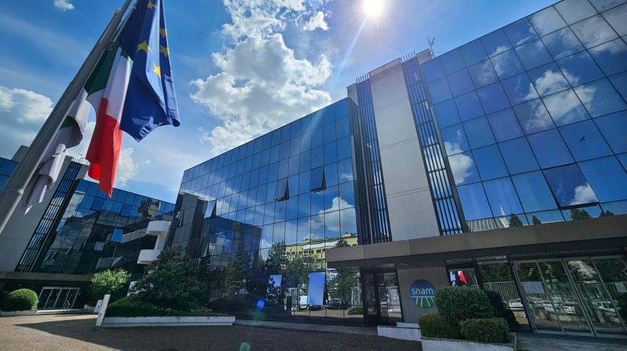 Snam: risultati 2025 in crescita e piano da 13,7 miliardi al 2030