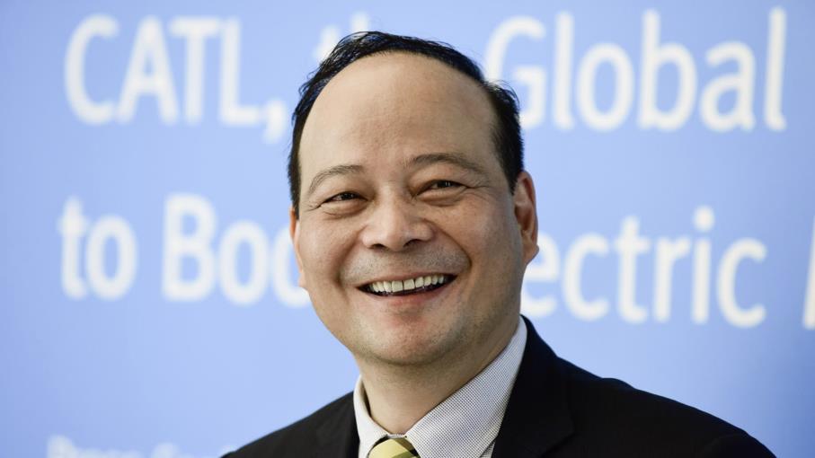 Robin Zeng: chi è il re delle batterie elettriche, fondatore di CATL