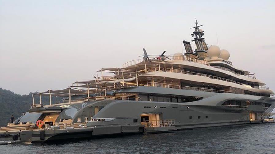 Nuovo yacht da 400 milioni di dollari per Jeff Bezos?