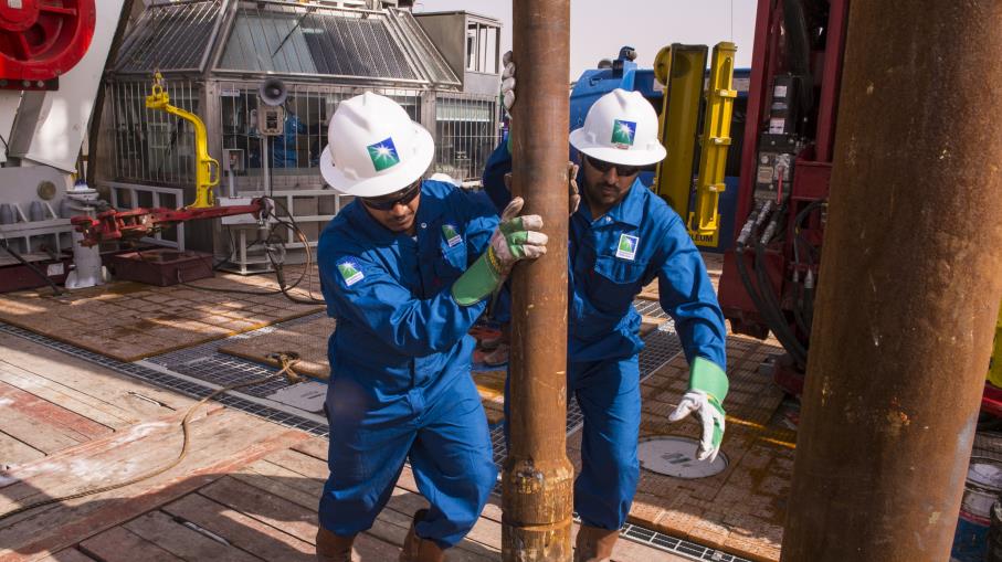 Saudi Aramco: crollano gli utili trimestrali, è allarme dividendo