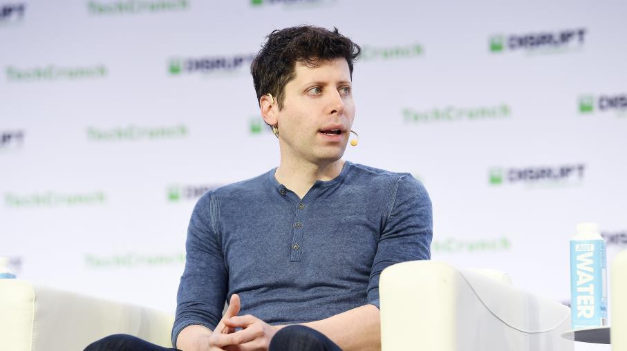 OpenAI: Sam Altman prova ad assicurarsi i chip del futuro