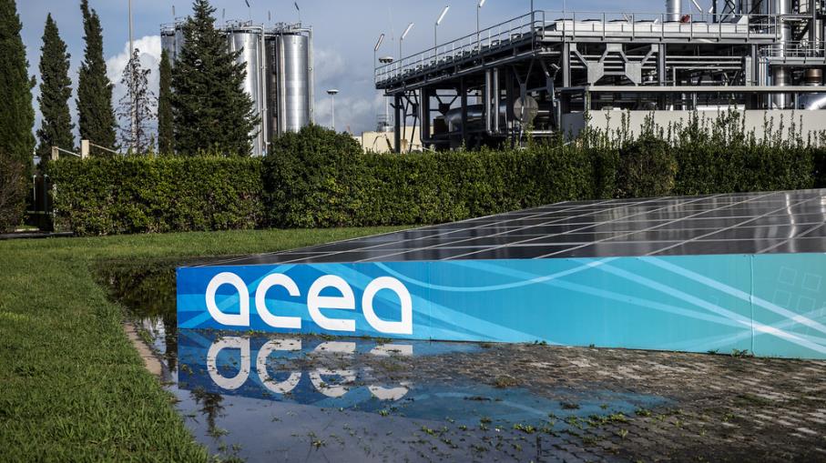 Acea: presentati piano industriale e conti 2023, +4% per il dividendo