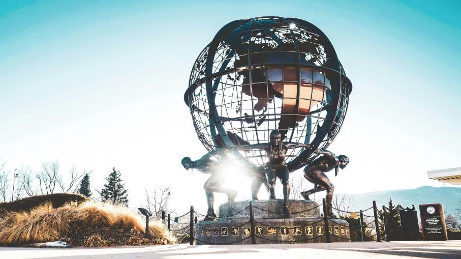 Un ETF che investe su tutto il mondo bond ma senza titoli di Stato