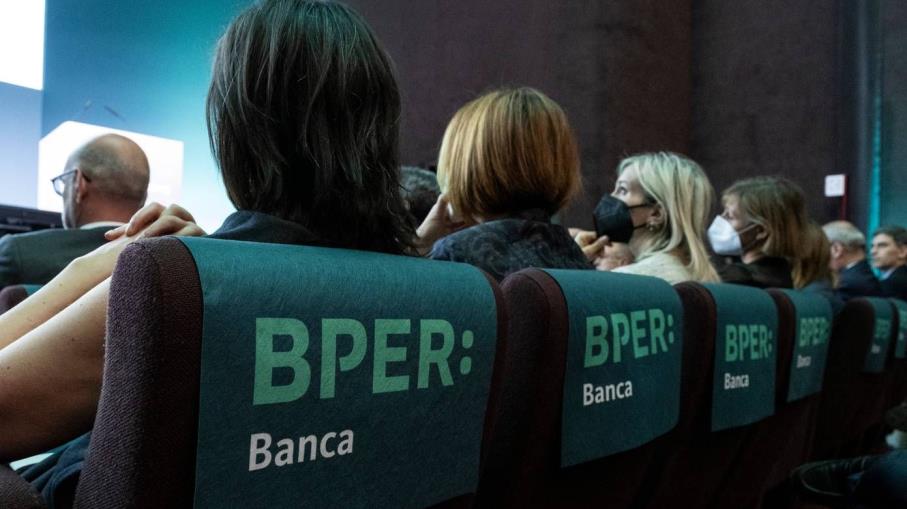 Azioni BPER Banca: pronti al break dei massimi con i conti del 2023?