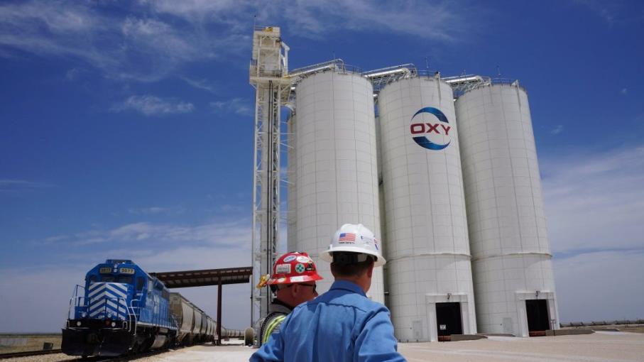 Occidental Petroleum: Buffett sale al 18,7%, pronto a prendere tutto?