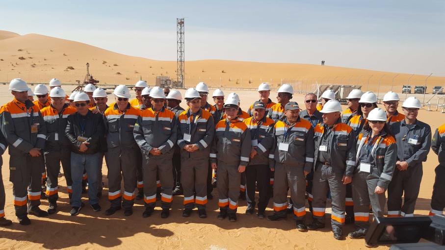 Azioni Eni: cosa fare in Borsa con contratto da 1,35 mld $ in Algeria?