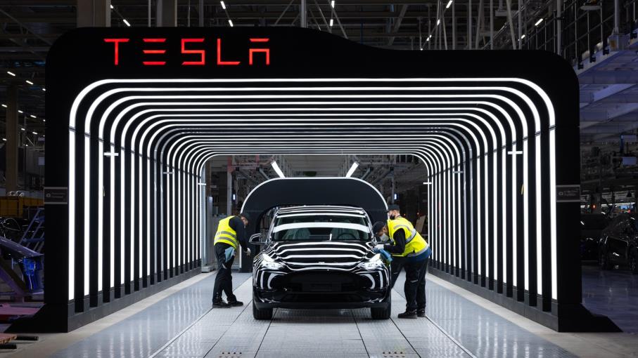 Tesla perde il capo dello sviluppo del supercomputer Dojo