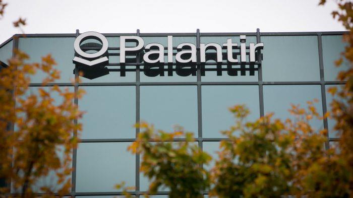 Palantir: pronto contratto di 5 anni con NHS inglese, cosa significa?