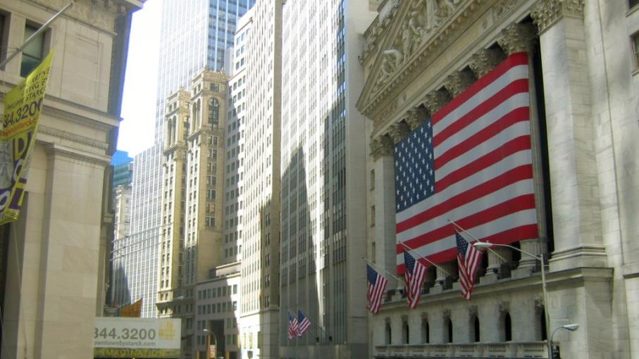 Wall Street: gli investitori si preparano alle trimestrali USA