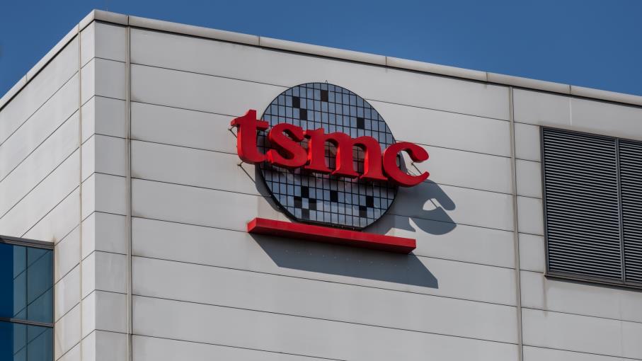 TSMC: fatturato batte le attese grazie a domanda chip AI, cosa fare?