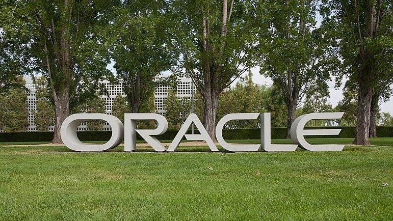 Oracle: previsioni su cloud e AI spingono il titolo ai massimi storici
