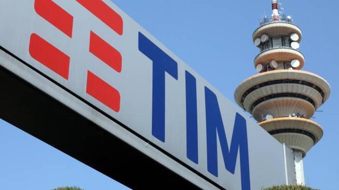 TIM: ecco le nuove offerte sulla Rete, cosa fare col titolo in Borsa?