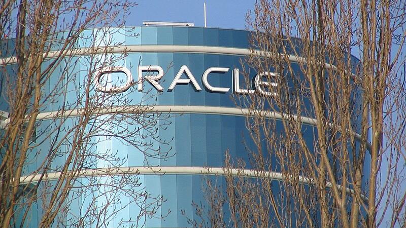 Oracle: le azioni balzano del 9% grazie agli accordi sul cloud