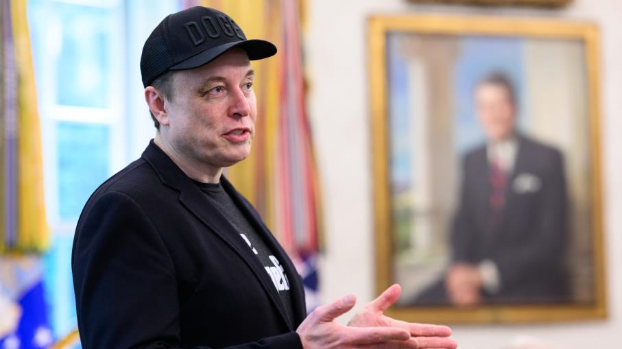 Elon Musk porterà Apple in tribunale, ecco perché