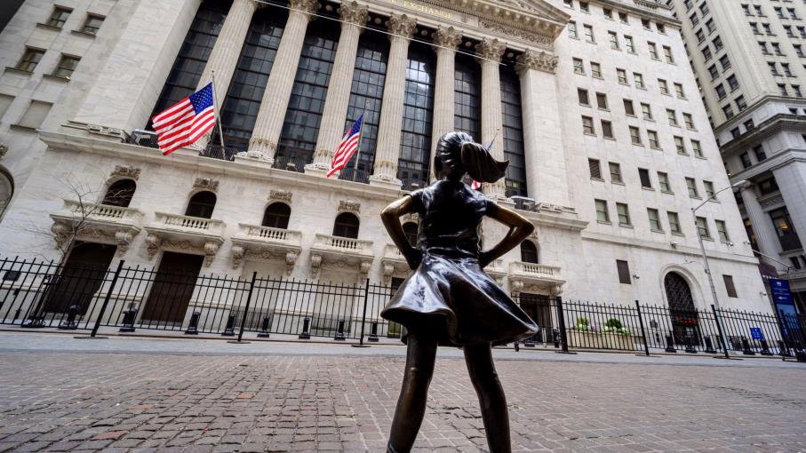 Wall Street Oggi: Adobe crolla, petrolio e inflazione PCE in focus