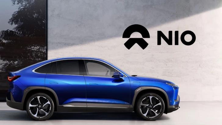 NIO: titolo balza al rialzo dopo tagli prezzi auto, come operare?