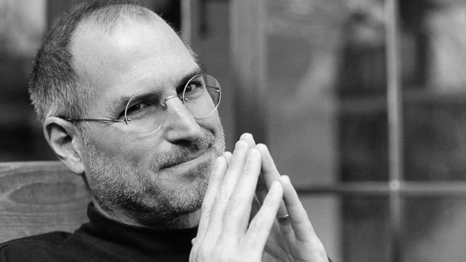 Apple: dopo il giorno degli iPhone12 oggi è quello di Steve Jobs