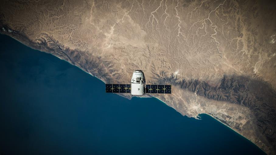 SpaceX scalda i motori per l’IPO di Starlink