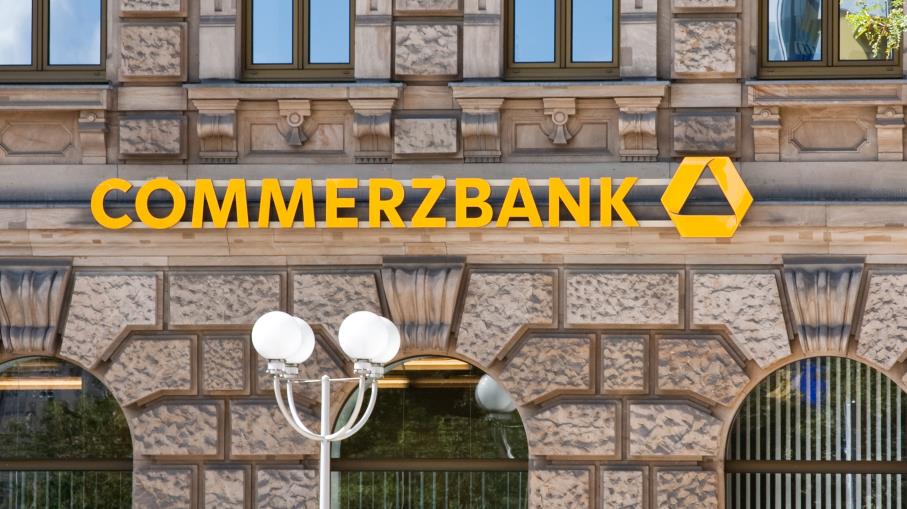 Commerzbank: tassi più alti significano € 1,1 mld in più nel 2024