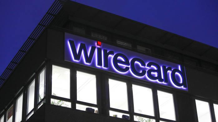Europa: Wirecard crolla in Borsa, cosa fare con le azioni?