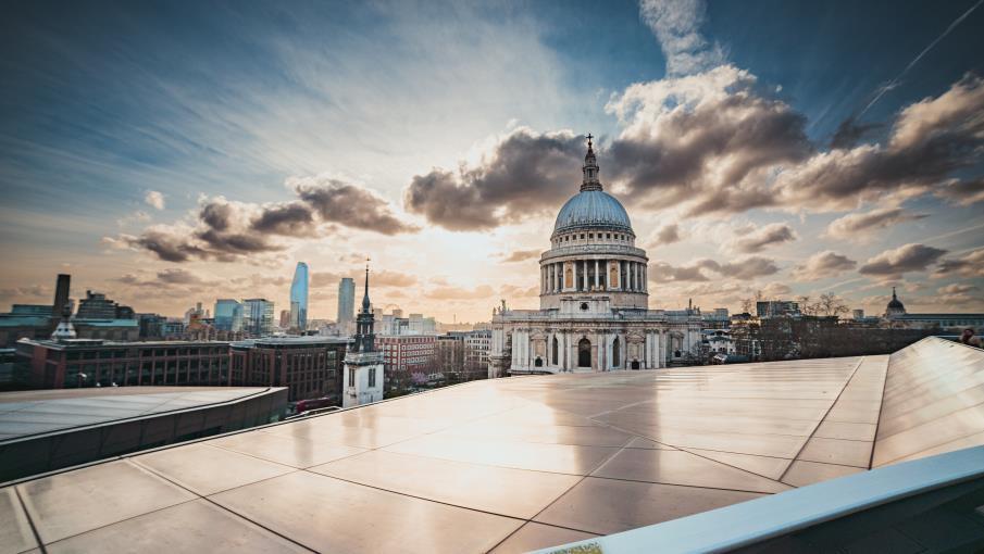Bank of England pronta a mantenere tassi fermi al 4,25%
