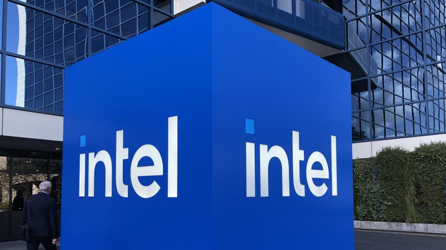 Intel: azioni in orbita, Nvidia investirà 5 miliardi di dollari