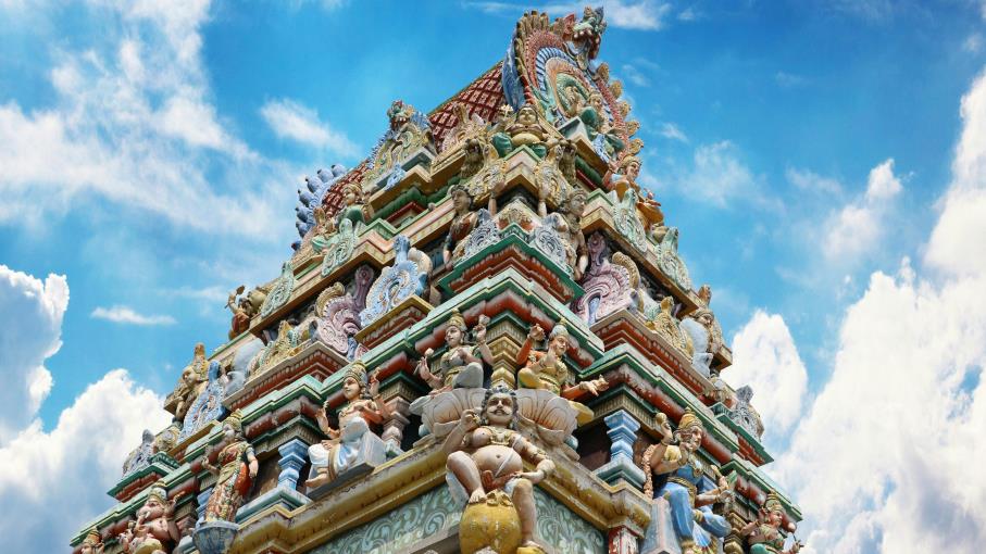 NSE verso l’IPO: pronta una delle maggiori quotazioni in India