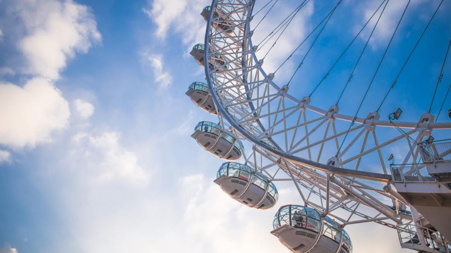 Forex: la Sterlina teme la nuova legge di bilancio