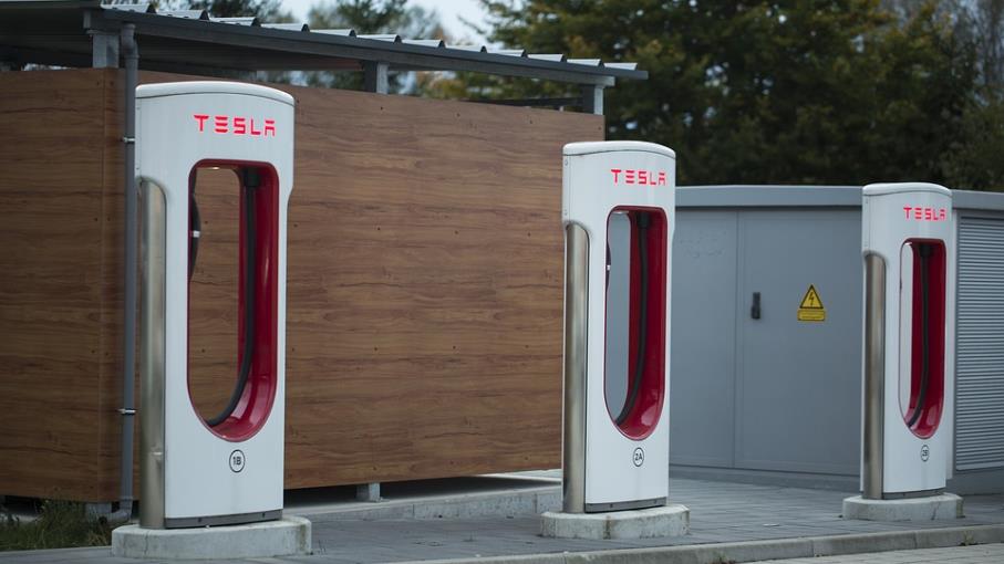 Tesla: ecco i 5 elementi da guardare nella trimestrale di stasera