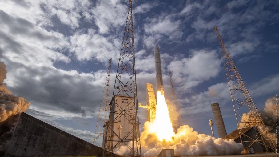 L'aumento di capitale mette le ali alle azioni Eutelsat