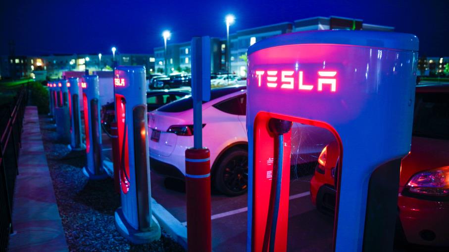 Azioni Tesla: per gli analisti prezzi troppo alti dopo la trimestrale