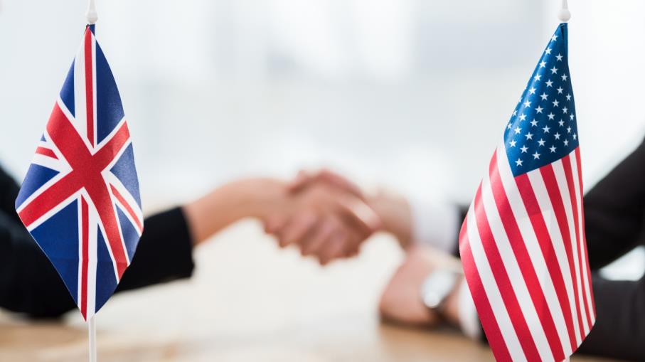 Sterlina vs Dollaro, cosa preferire in questo momento