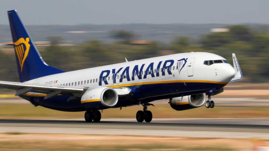 Ryanair: utile netto record nell'ultimo anno, buy o sell sul titolo?