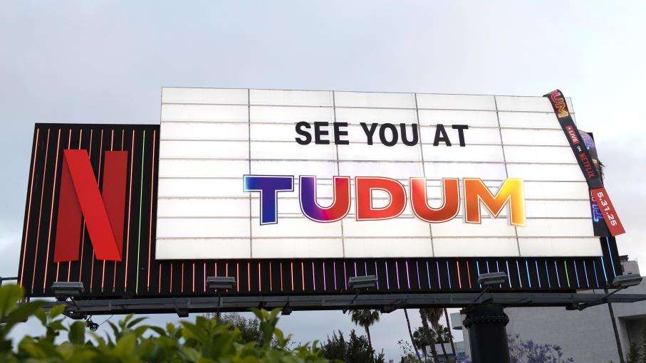 Netflix: ecco come sostiene l'offerta per Warner Bros Discovery