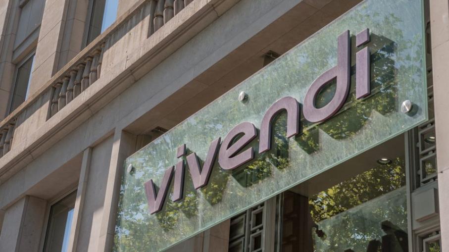 Vivendi: azionisti approvano spin-off Universal da €33 miliardi