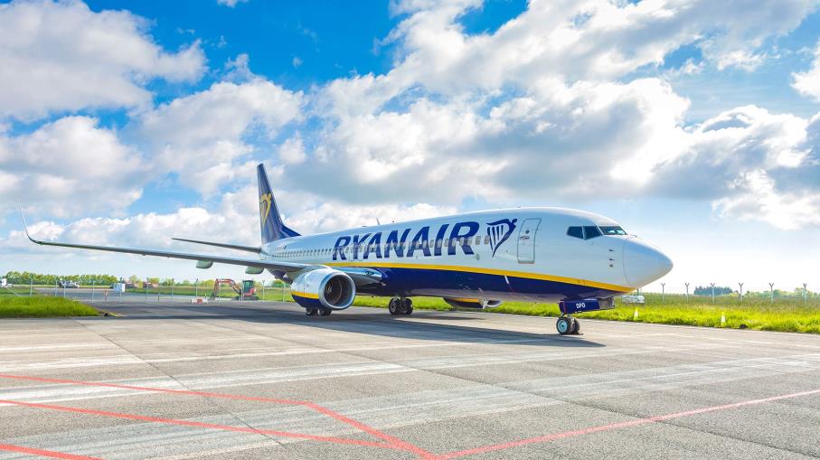 Ryanair: trimestrale batte le attese, le azioni in Borsa però crollano