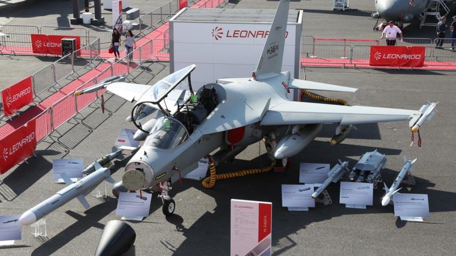 Leonardo: risultati 2025 oltre le attese, debito in forte calo