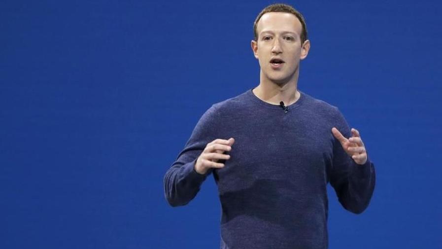 Meta punta sull’AI: stock option ai manager per accelerare