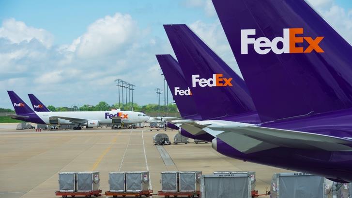 FedEx: la trimestrale batte le attese, ma le azioni crollano in Borsa