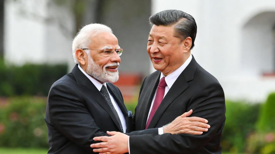 Bond cinesi e indiani, è questo il momento giusto?