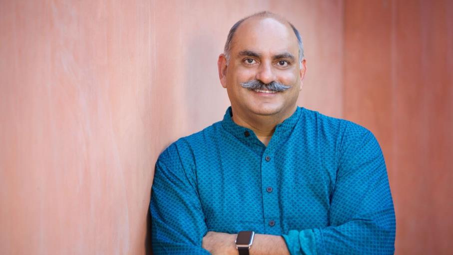 Mohnish Pabrai: chi è il grande investitore che emula Warren Buffett