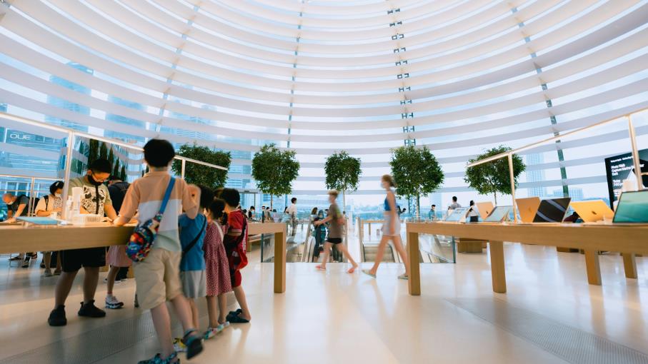 Apple: trimestrale ok con risveglio in Cina, preoccupano chip memorie